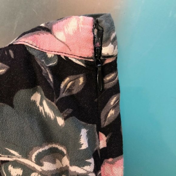 Spell & The Gypsy Winona Floral Mini Skirt Size XXS Ruffle Flowy Lightweight - Picture 5 of 7